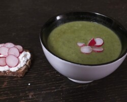 Soupe de fanes de radis du Château le Parvis de Dom Tapiau